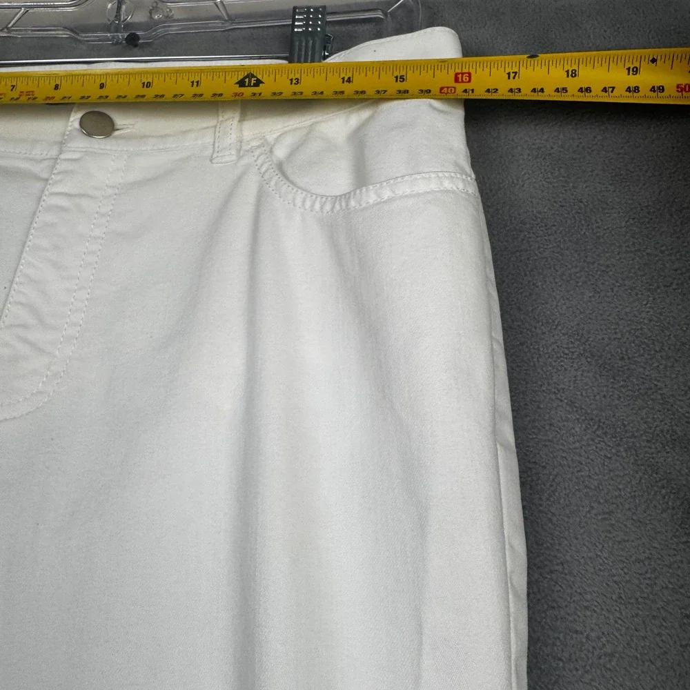 Lafayette 148 New York White Straight Leg Denim Pants Womens Size 8 Cotton Blend